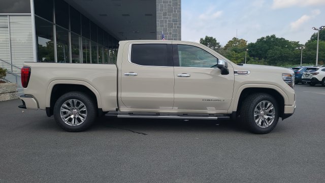 New 2026 GMC Sierra 1500 Denali w/ Technology Package AWD/4WD image 8