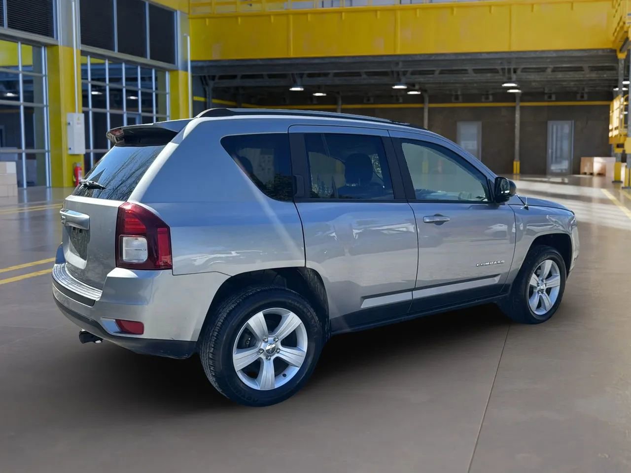 Used 2016 Jeep Compass Sport w/ Power Value Group image 5