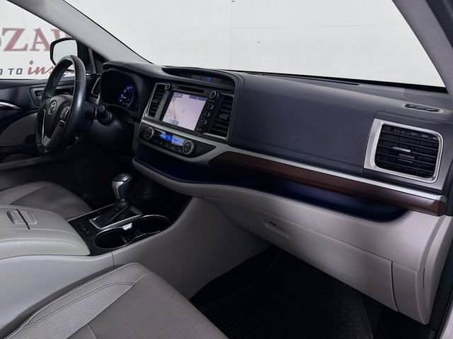 Used 2015 Toyota Highlander Limited Platinum AWD/4WD image 34