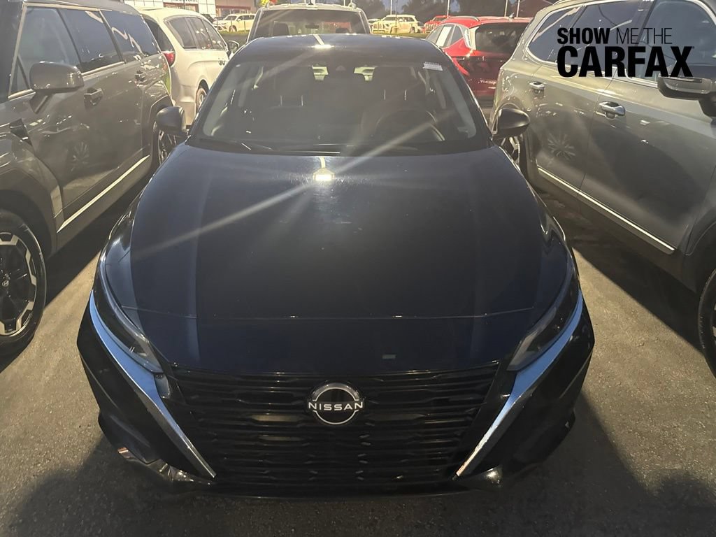 Used 2025 Nissan Altima 2.5 SV FWD image 1