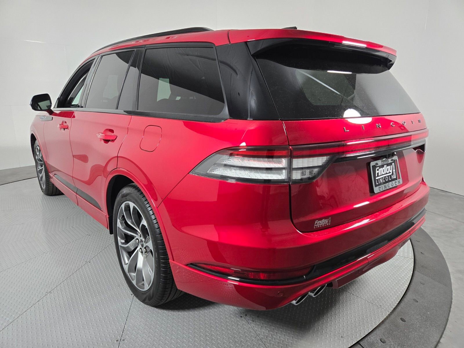 New 2026 Lincoln Aviator 2WD w/ Jet Appearance Package image 7