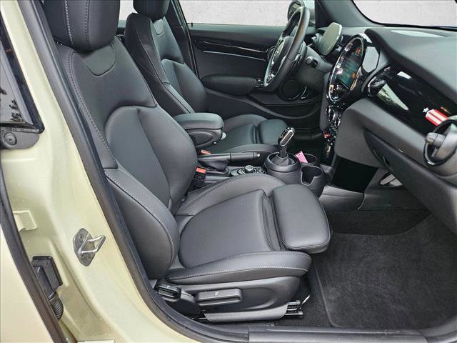Certified 2023 MINI Cooper S image 21