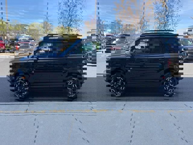 Certified 2025 Ford Bronco Sport Outer Banks w/ Outer Banks Tech Package+ image 4