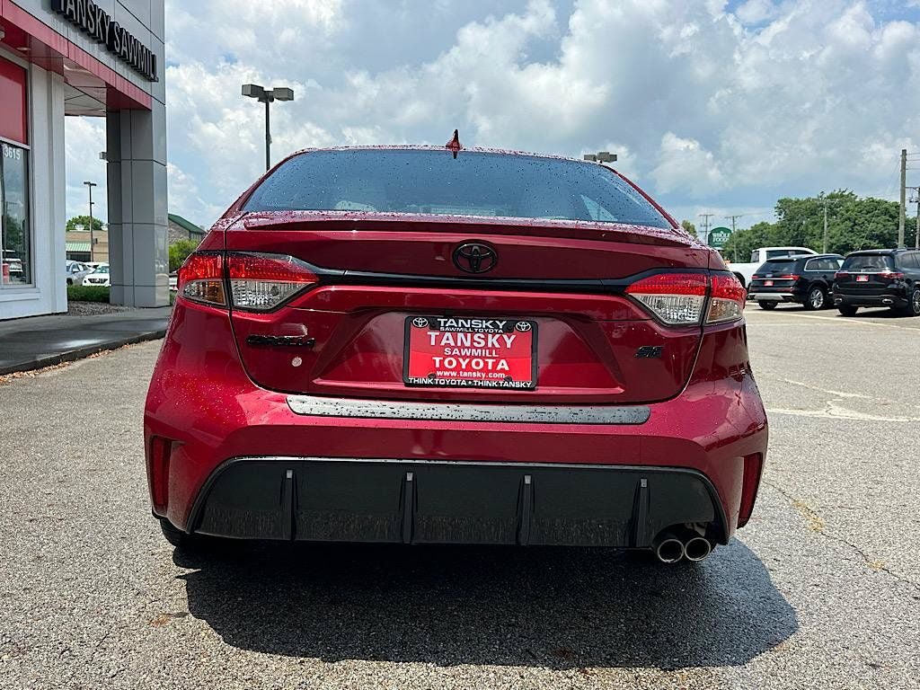 Certified 2023 Toyota Corolla SE FWD image 4