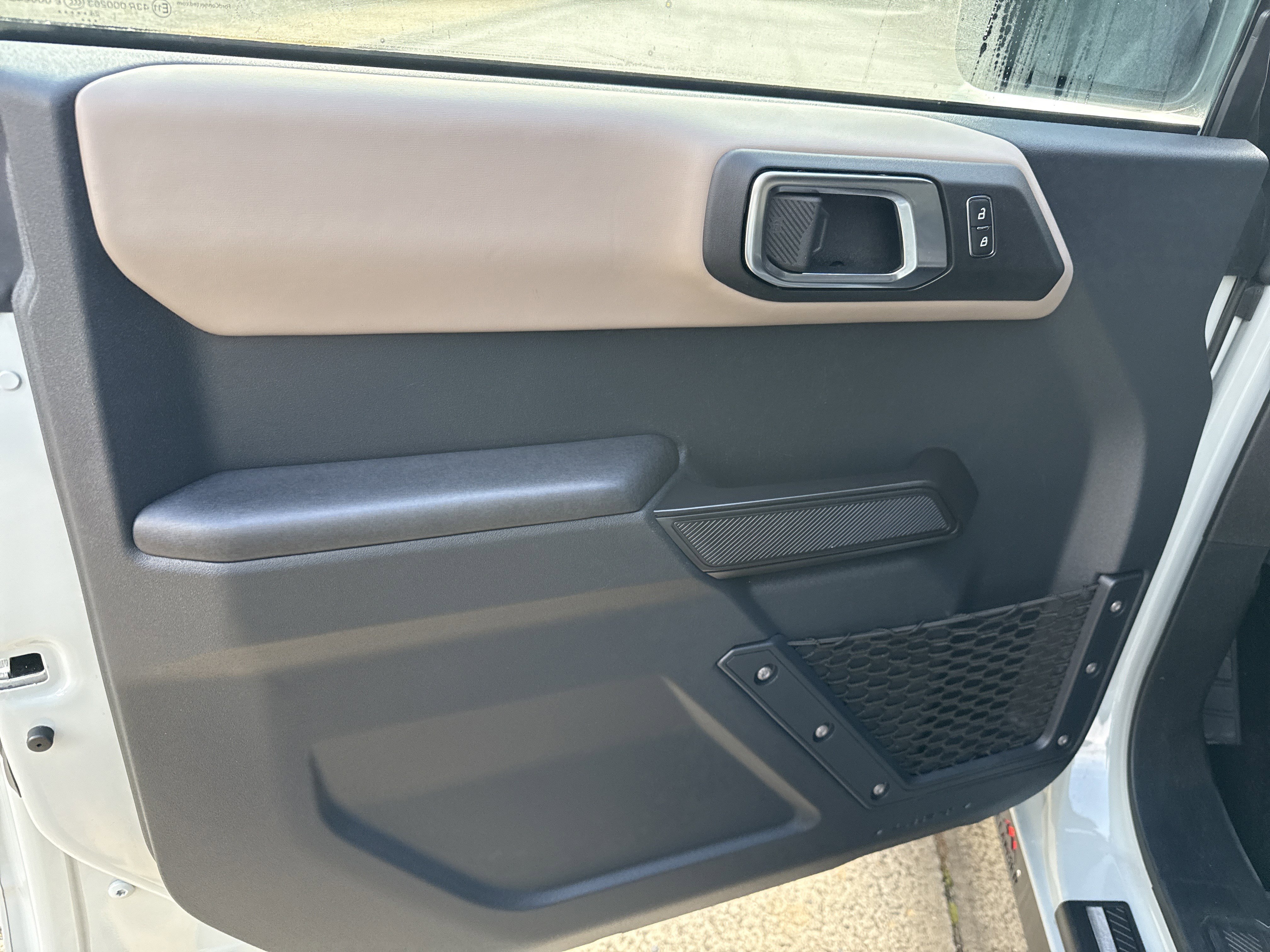 Used 2024 Ford Bronco Wildtrak image 10