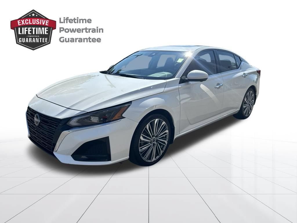 Certified 2023 Nissan Altima 2.5 SL FWD image 1