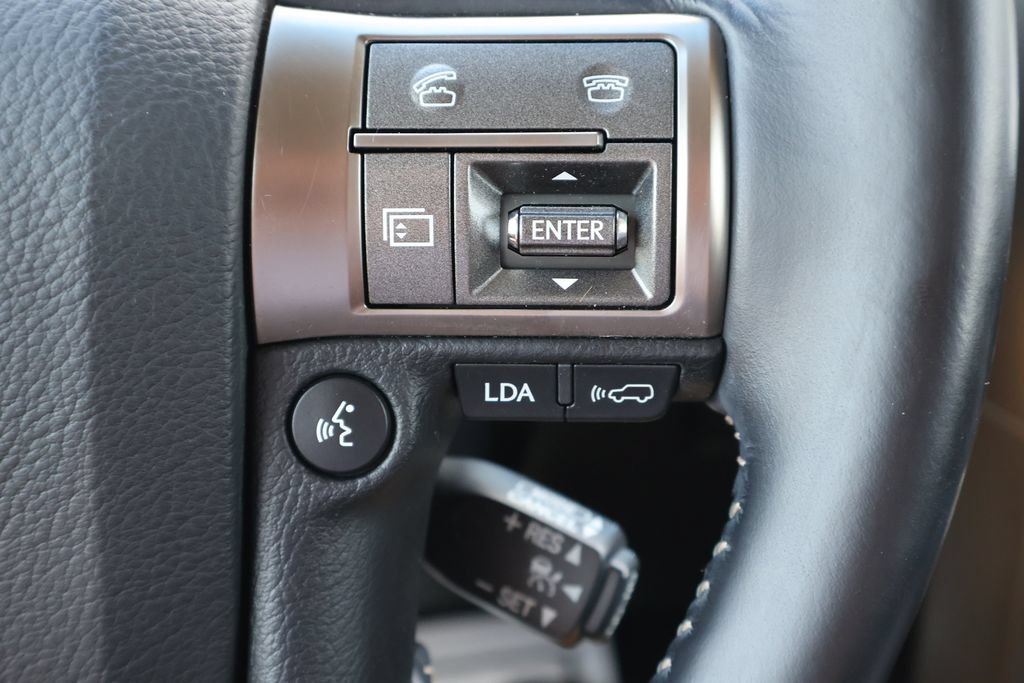 Used 2018 Lexus GX 460 Luxury AWD/4WD image 7