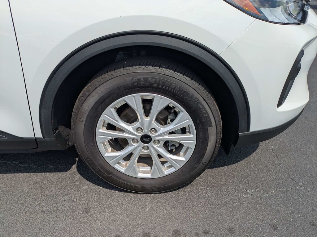 Used 2024 Ford Escape Active w/ Tech Pack #2 FWD image 12