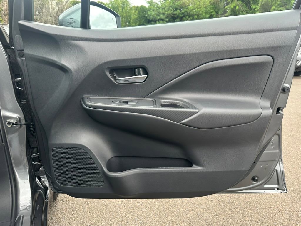 New 2025 Nissan Versa SV w/ Trunk Package image 22