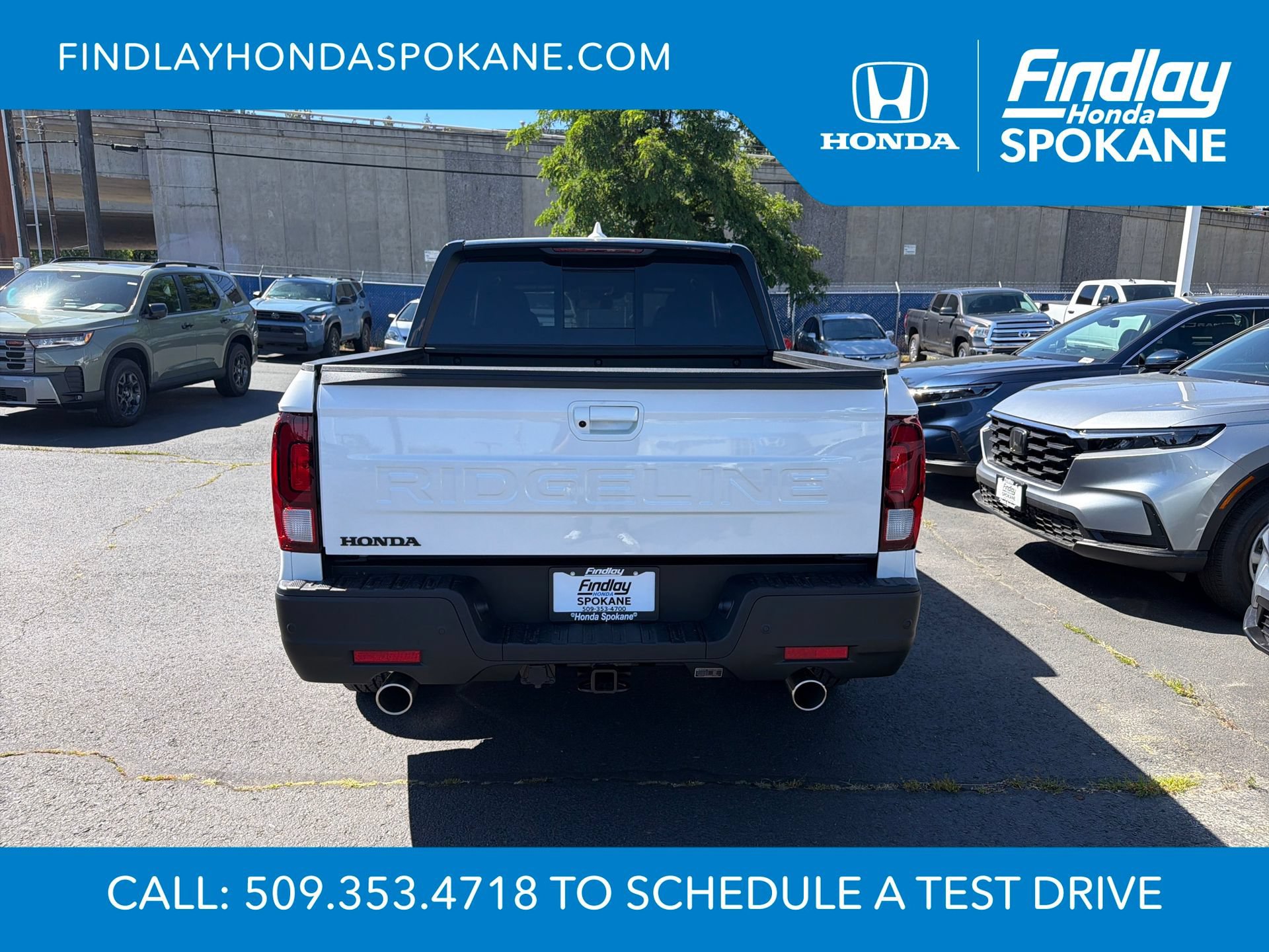 New 2026 Honda Ridgeline Black Edition image 8