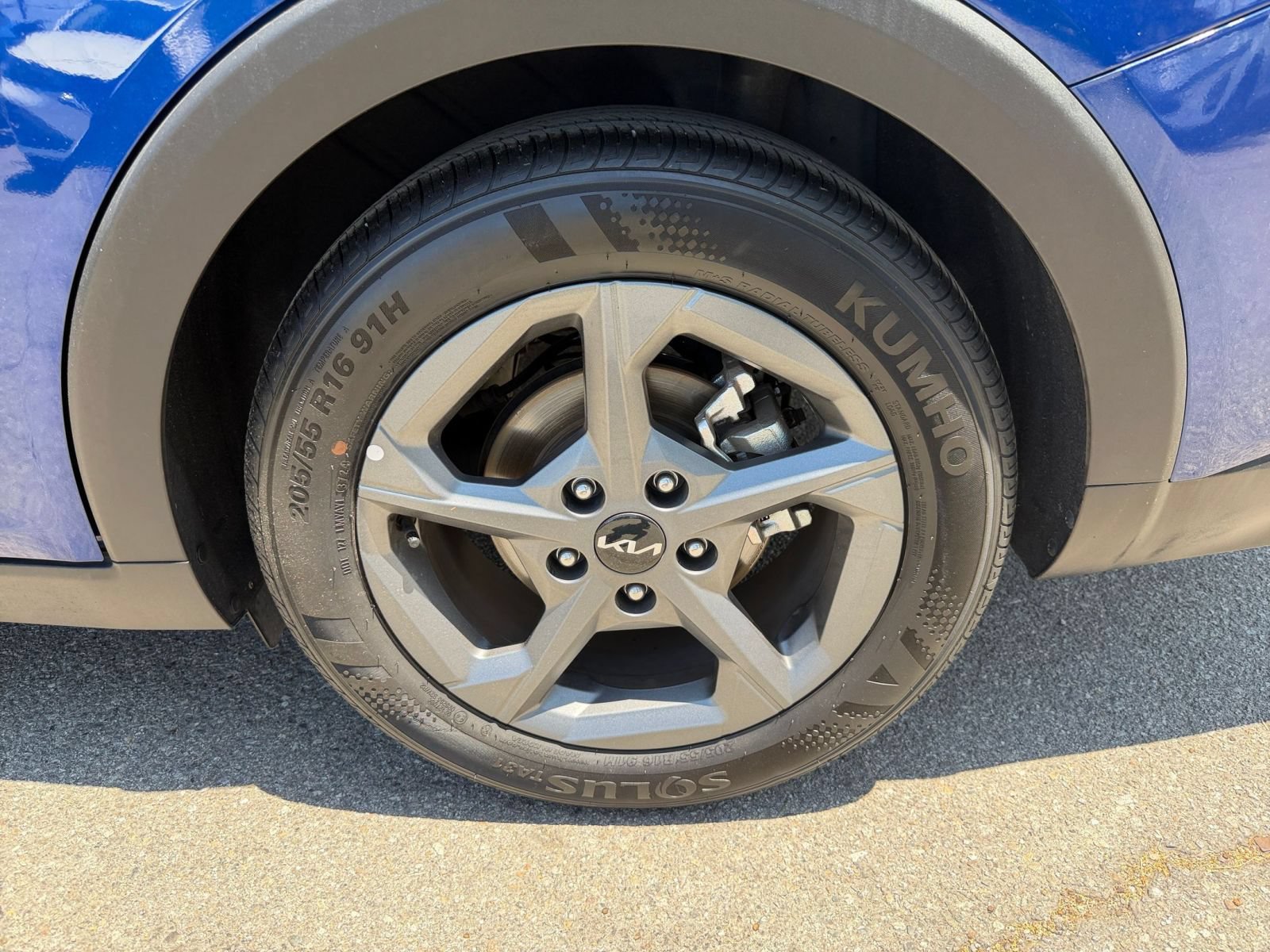 Used 2025 Kia K4 FWD image 29
