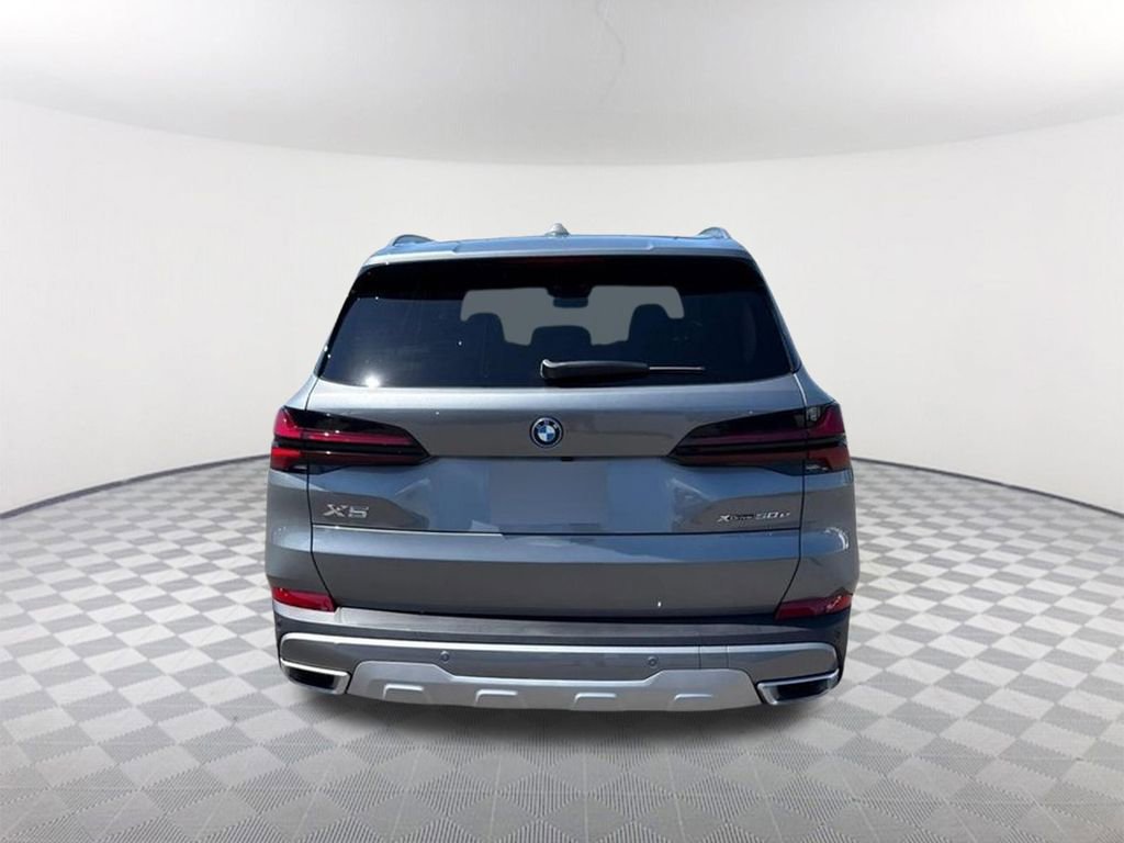New 2026 BMW X5 xDrive50e w/ Executive Package image 6