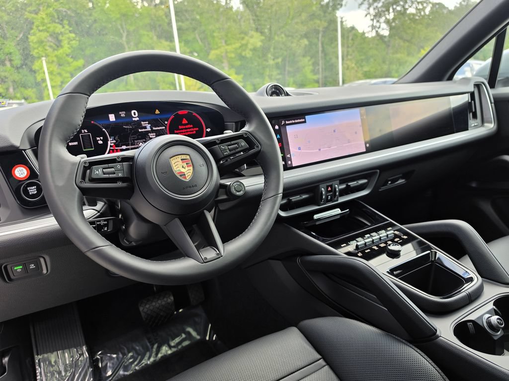Certified 2026 Porsche Cayenne E-Hybrid AWD/4WD image 4