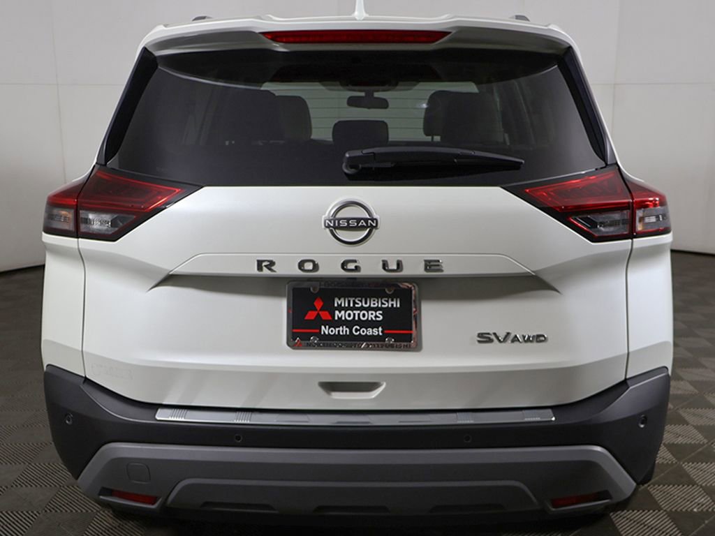 Used 2023 Nissan Rogue SV w/ SV Premium B Package AWD/4WD image 12