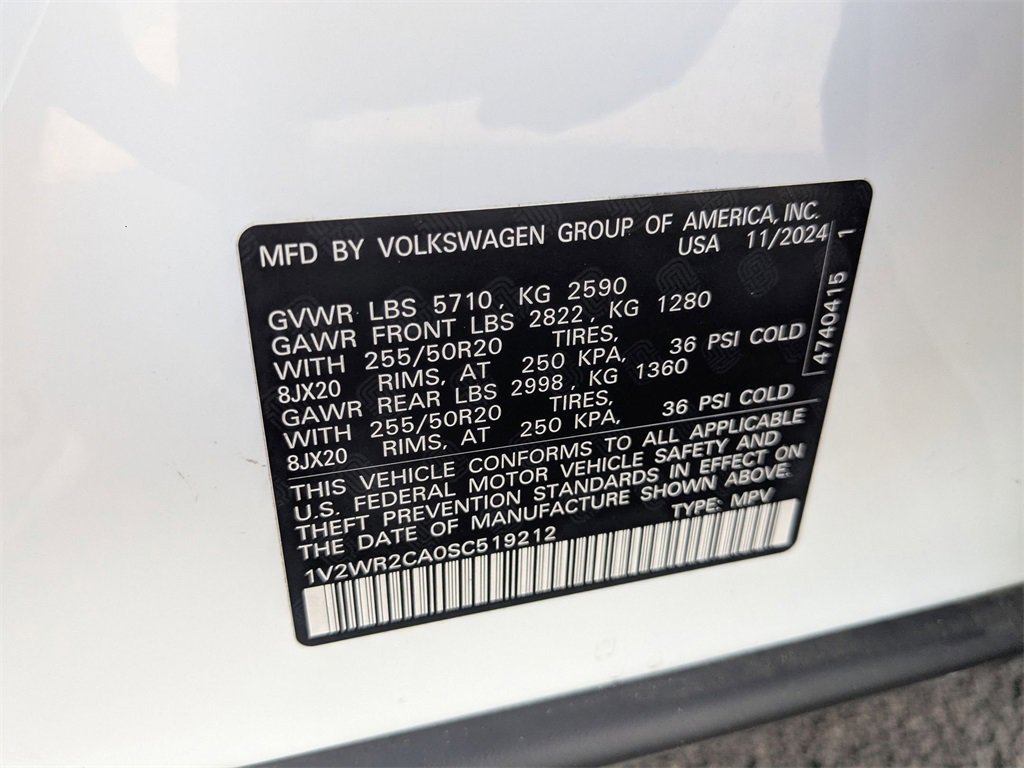 Used 2025 Volkswagen Atlas SE image 35
