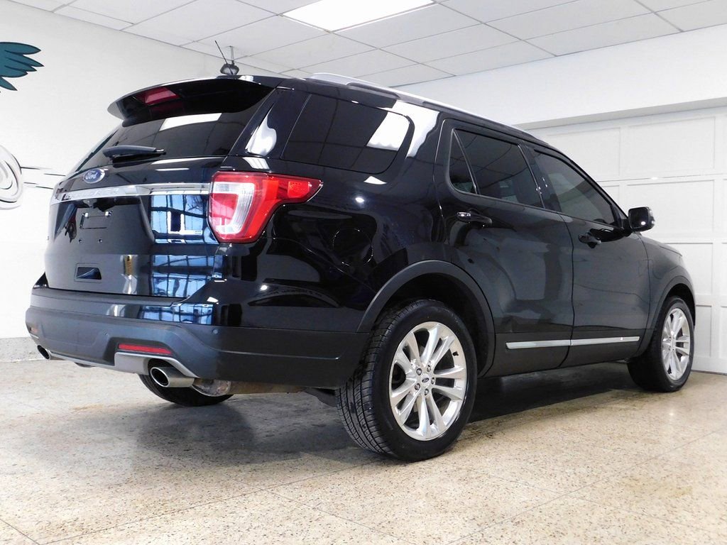 Used 2019 Ford Explorer XLT w/ XLT Desert Copper Package AWD/4WD image 6