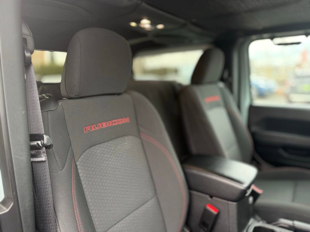 Used 2023 Jeep Wrangler Rubicon w/ Cold Weather Group image 19