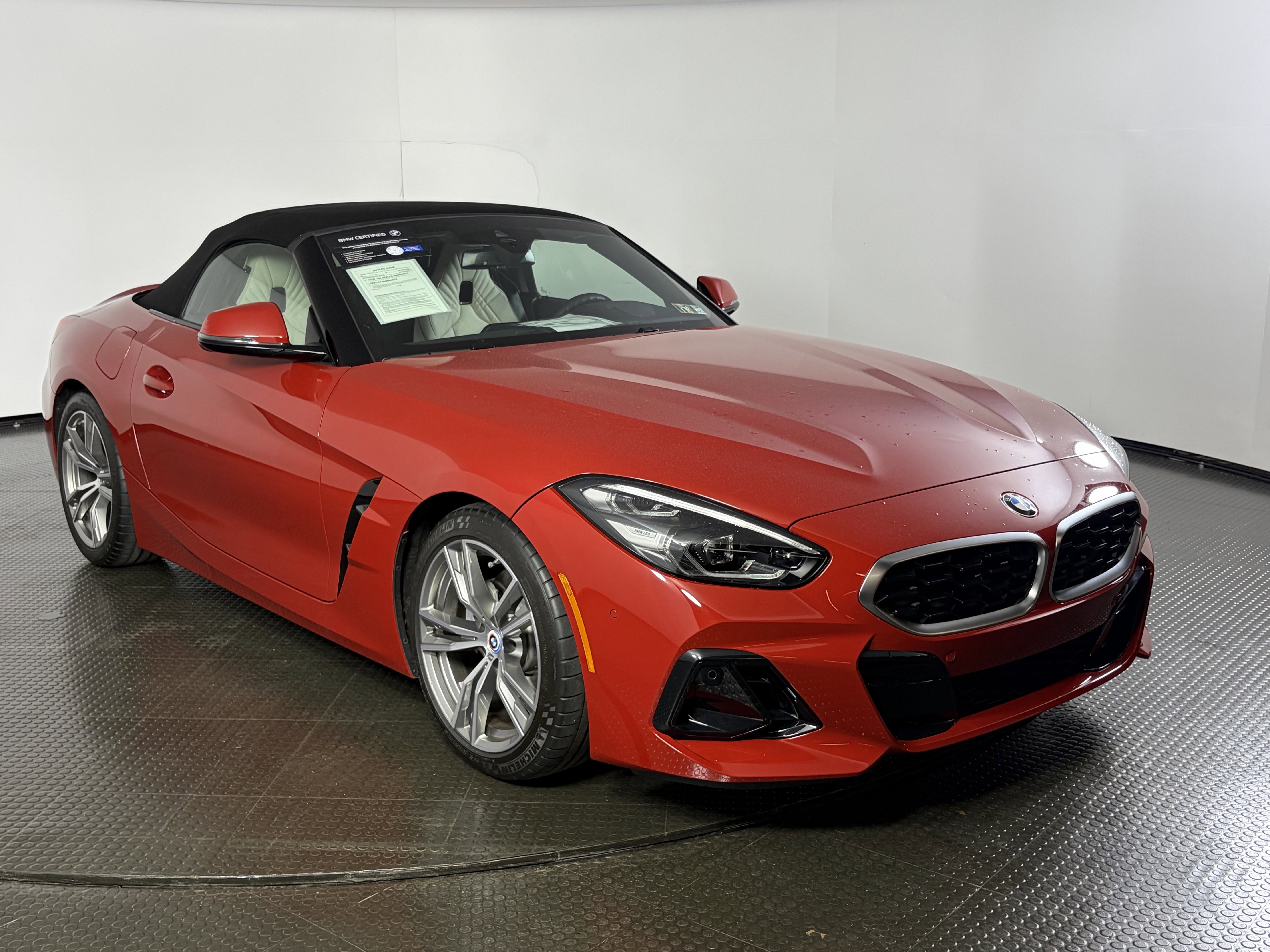 Certified 2023 BMW Z4 sDrive30i w/ Premium Package RWD image 9
