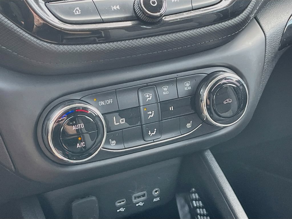 Used 2023 Chevrolet TrailBlazer LT w/ Convenience Package FWD image 15