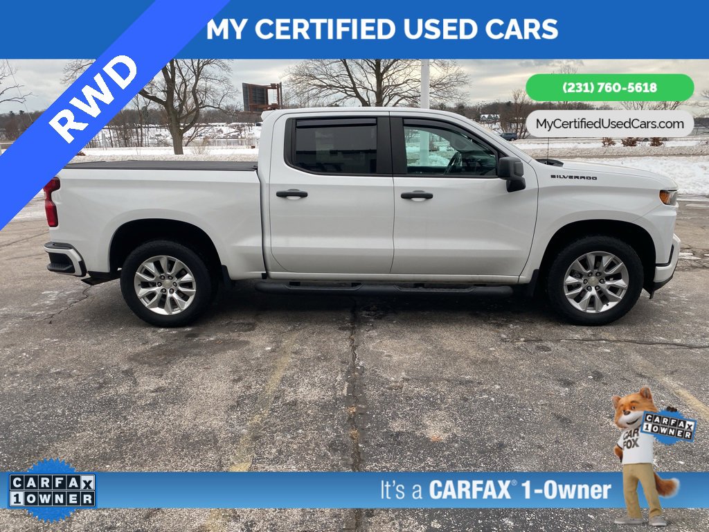 Used 2021 Chevrolet Silverado 1500 Custom w/ LPO, Dark Essentials Package image 4