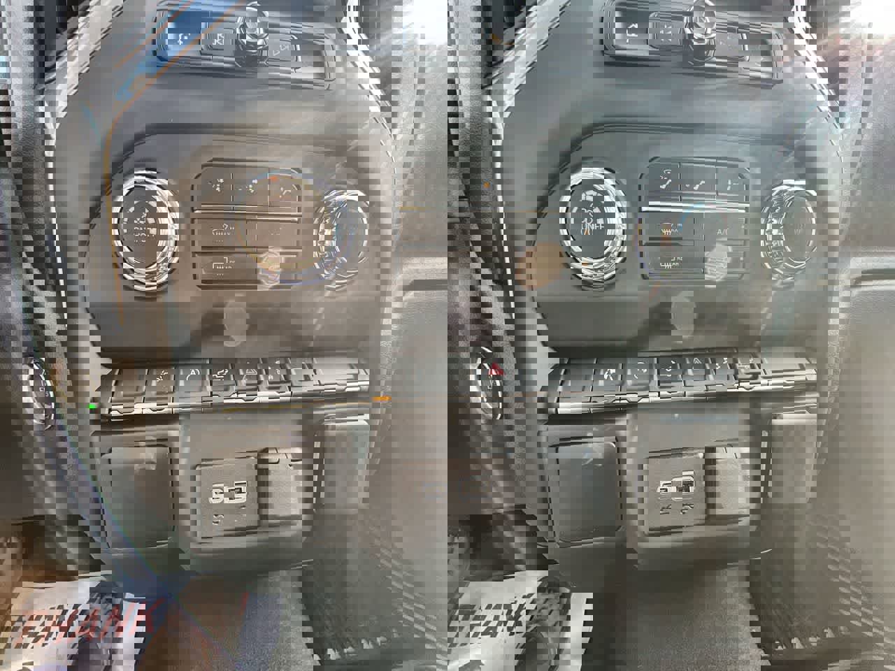 New 2026 GMC Sierra 1500 Pro w/ Pro Value Package image 17