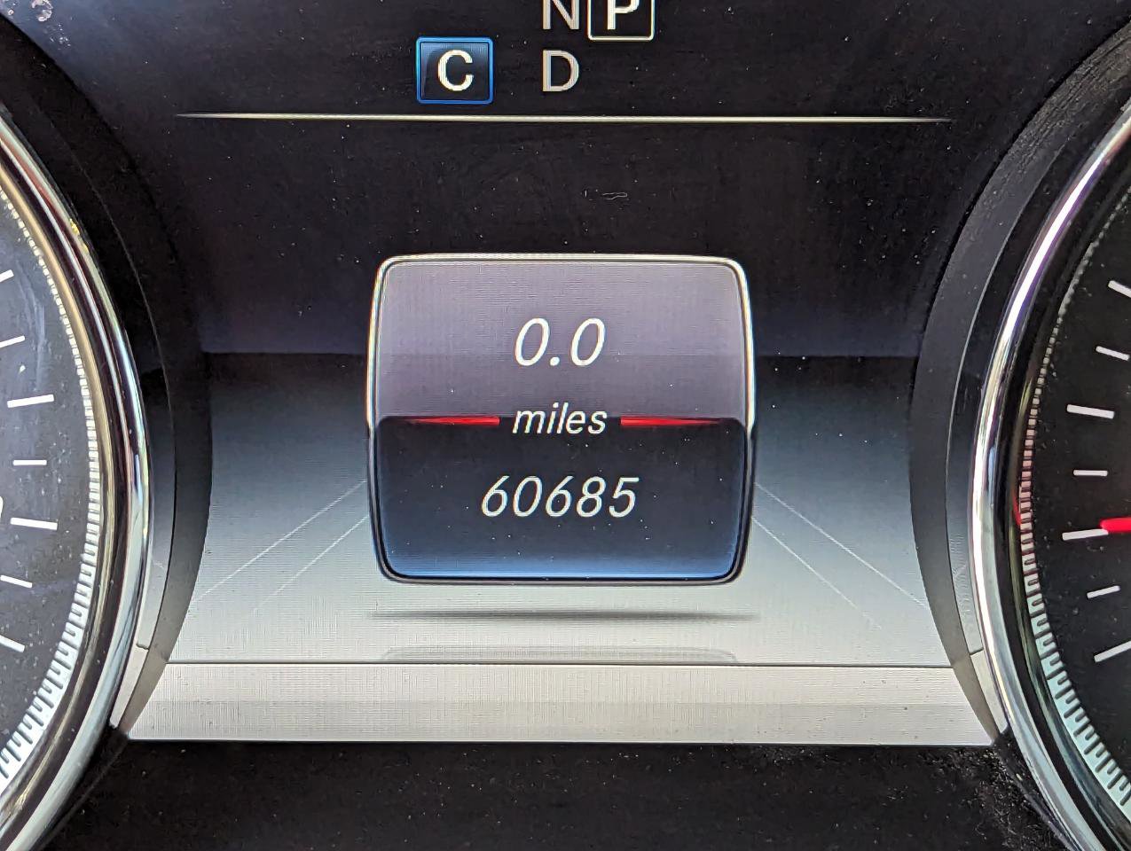 Used 2018 Mercedes-Benz E 400 Cabriolet w/ Premium 2 Package (Q02) image 18