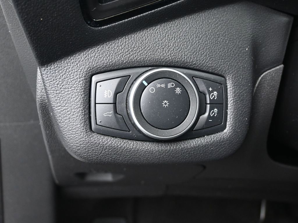 Used 2019 Ford Escape Titanium image 22