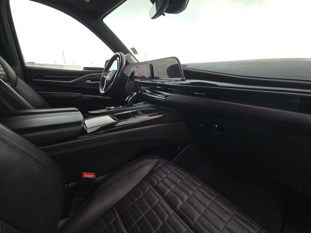 Used 2021 Cadillac Escalade Sport Platinum image 22