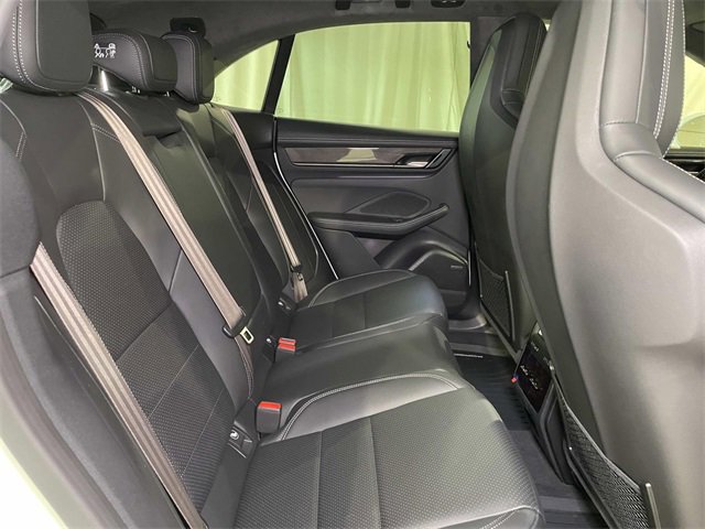 New 2025 Porsche Macan Turbo Electric image 22