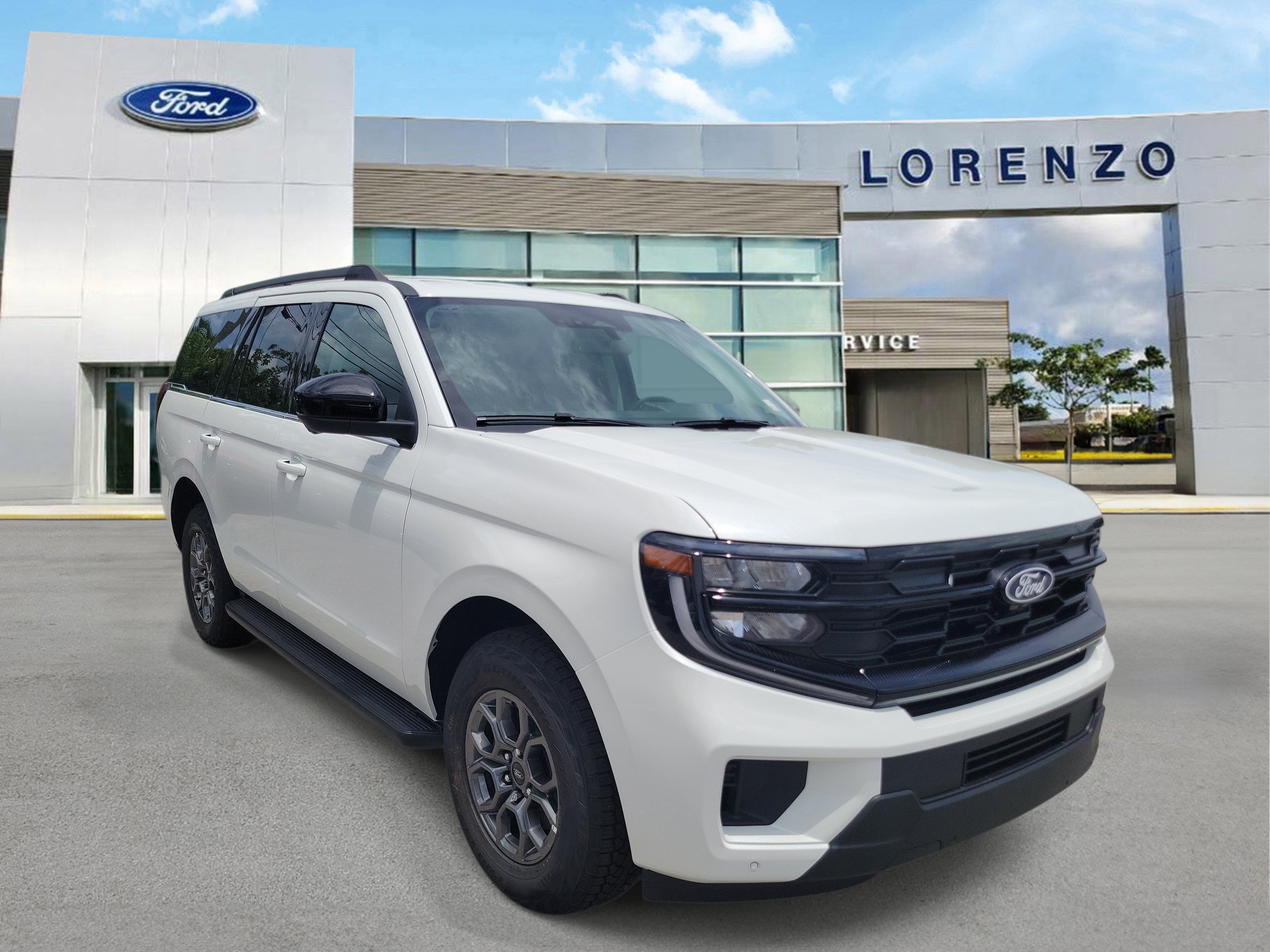 New 2027 Ford Expedition Active RWD image 3