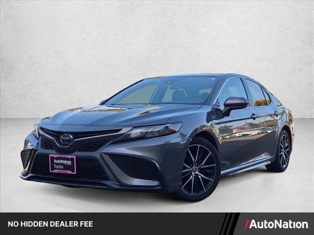 Used 2021 Toyota Camry SE