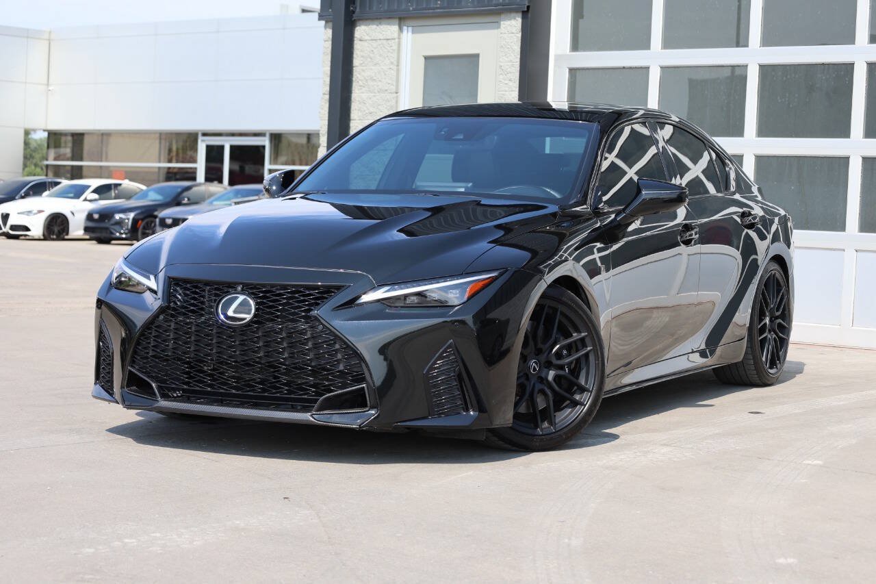 Used 2024 Lexus IS 500 RWD image 3