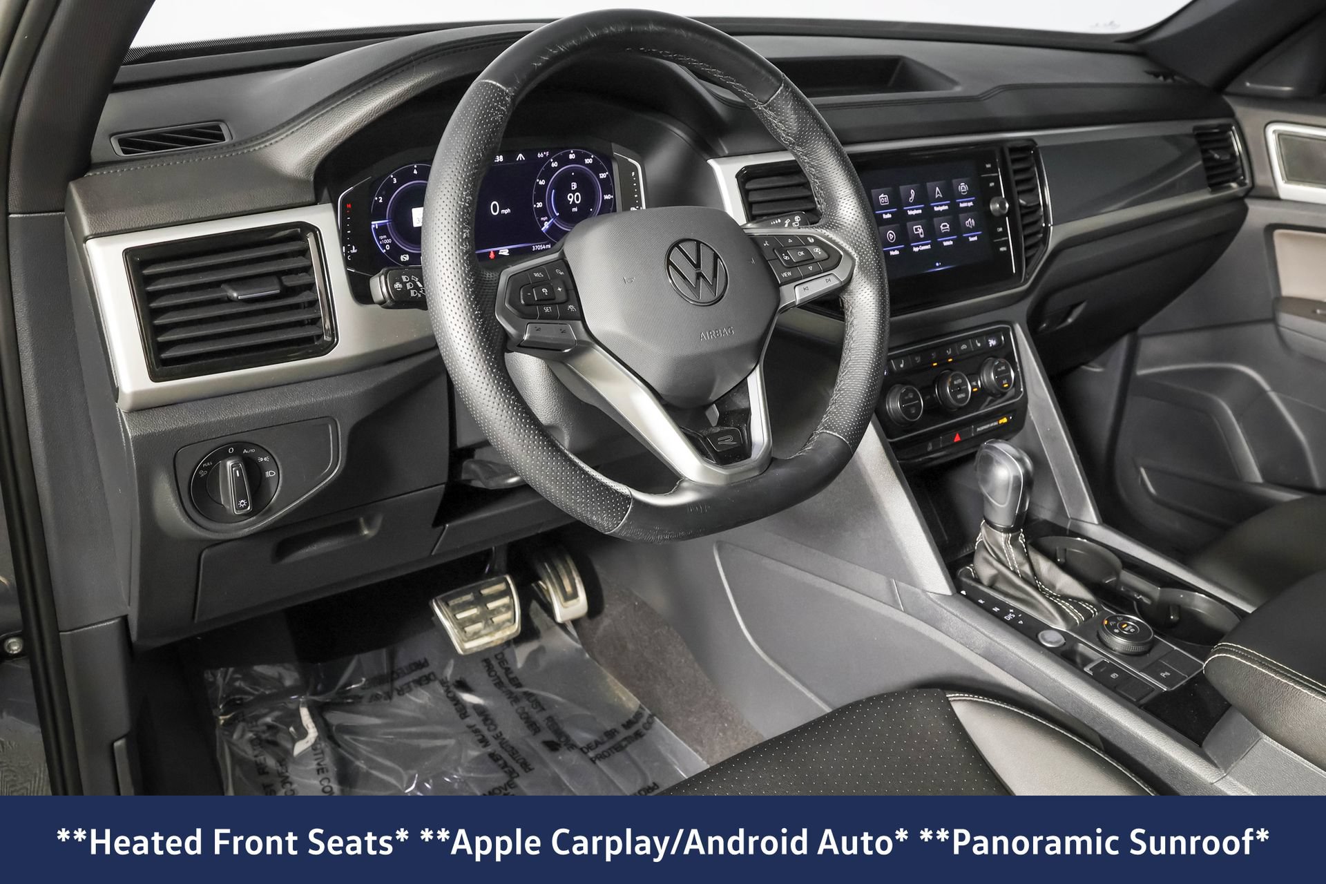 Used 2023 Volkswagen Atlas Cross Sport SEL R-Line AWD/4WD image 5