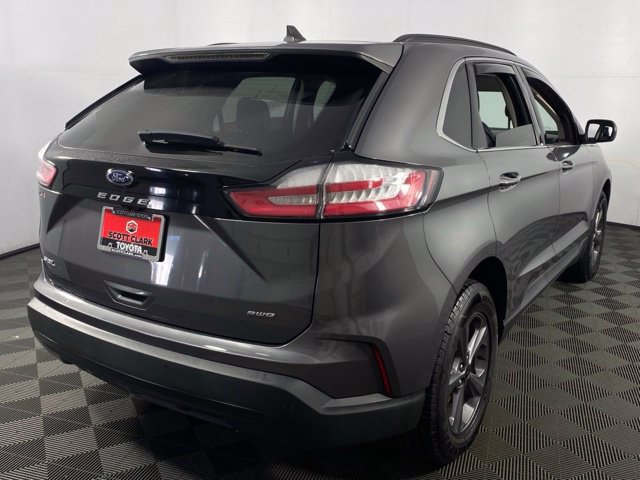 Used 2022 Ford Edge SEL w/ Sport Appearance Package AWD/4WD image 9