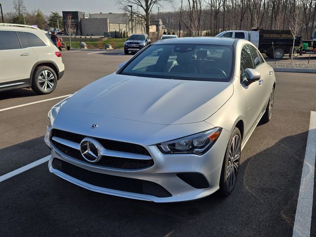Used 2023 Mercedes-Benz CLA 250 4MATIC image 3