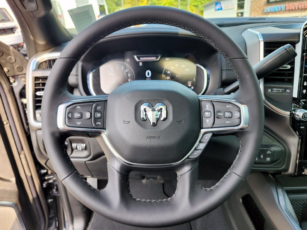 New 2027 RAM 2500 Laramie AWD/4WD image 29