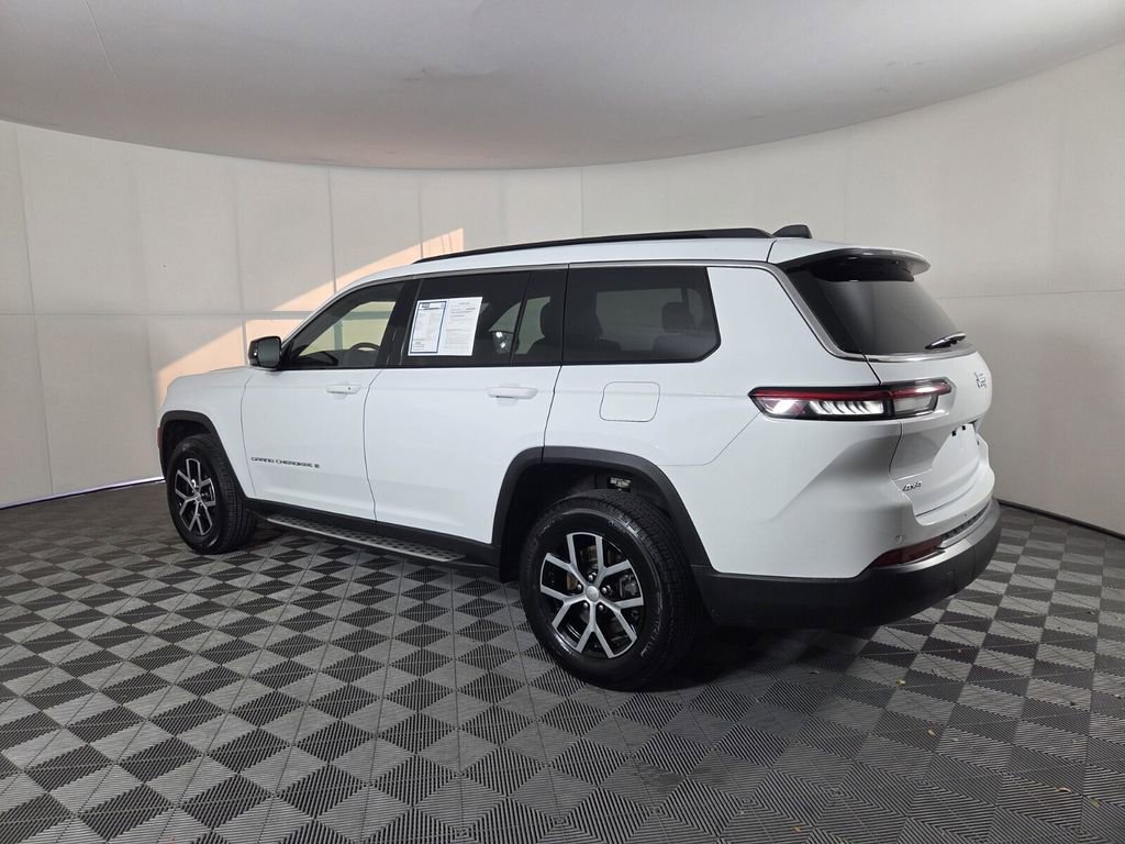 Certified 2025 Jeep Grand Cherokee L Limited AWD/4WD image 8