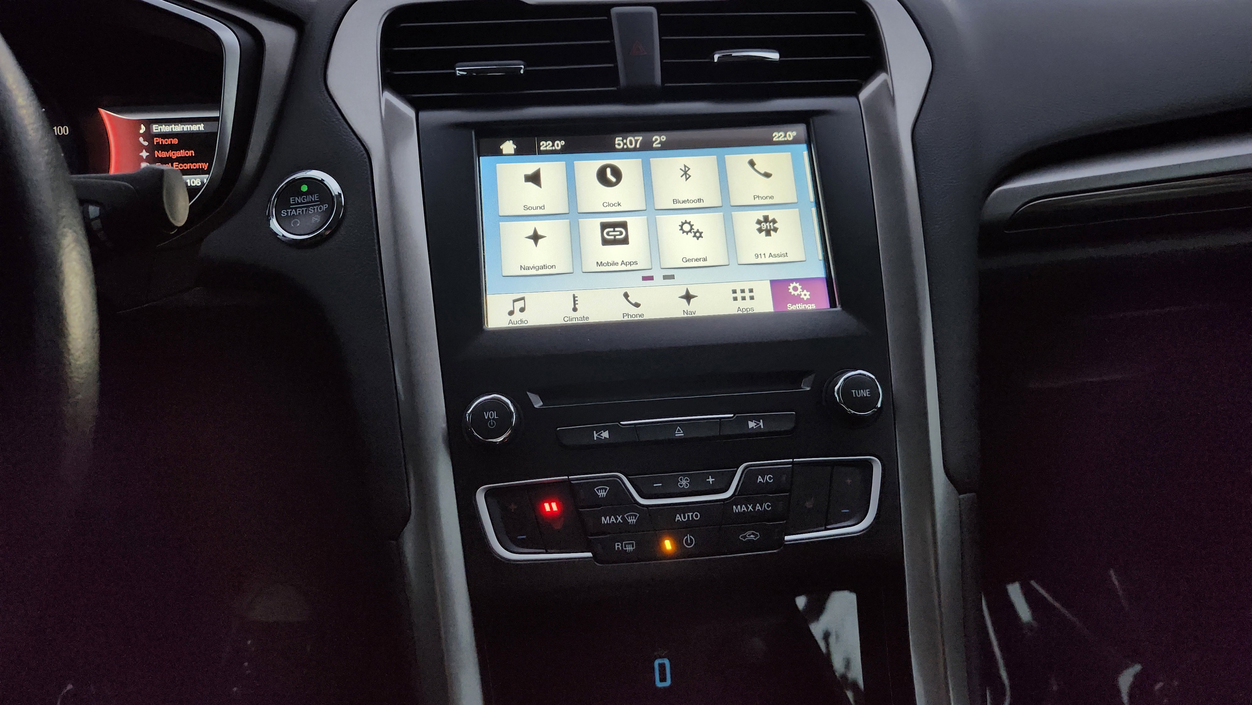 Used 2018 Ford Fusion Energi SE image 31