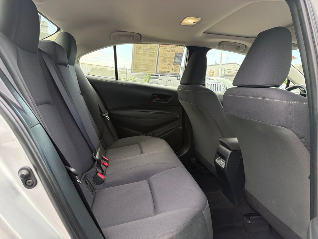 Used 2023 Toyota Corolla LE w/ LE Premium Package FWD image 15