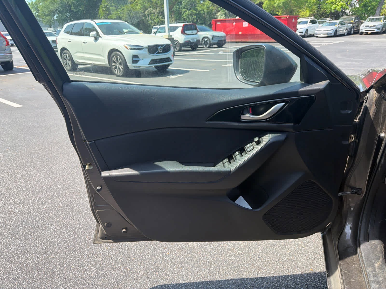 Used 2014 MAZDA MAZDA3 i Sport FWD image 24