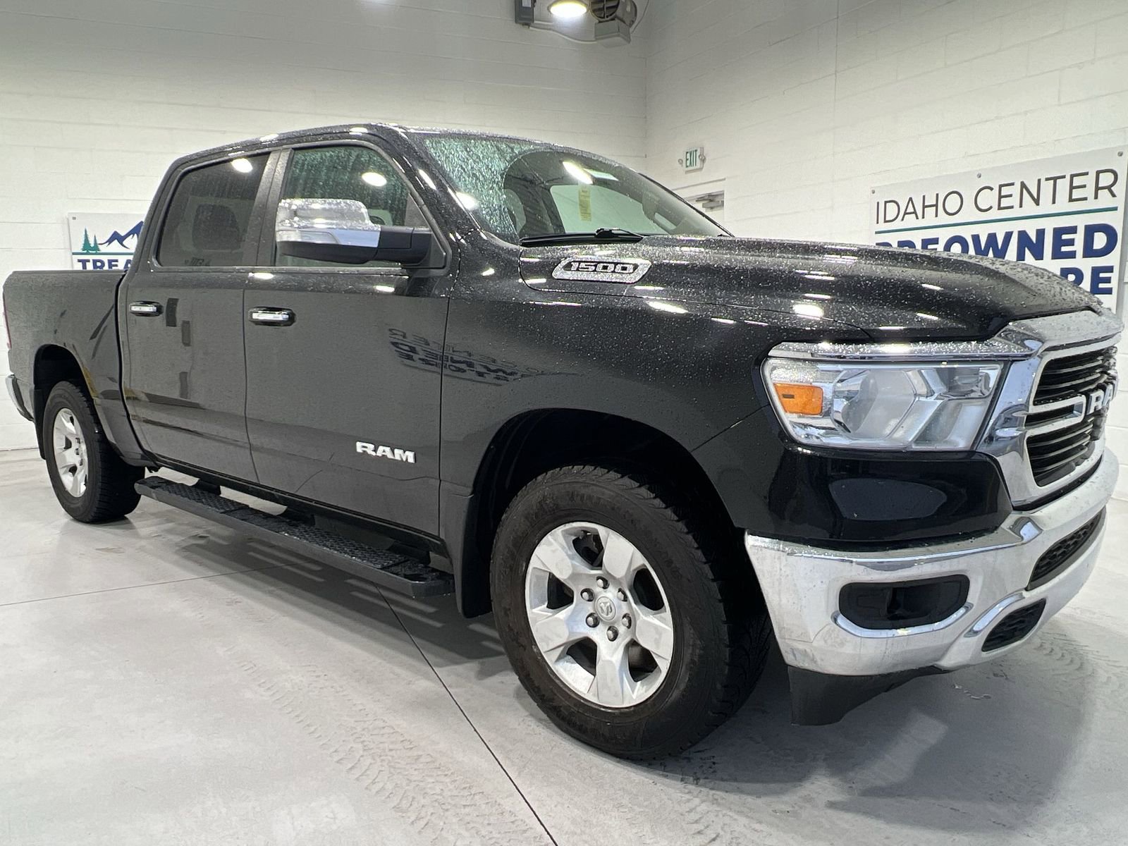 Used 2020 RAM 1500 Big Horn image 2
