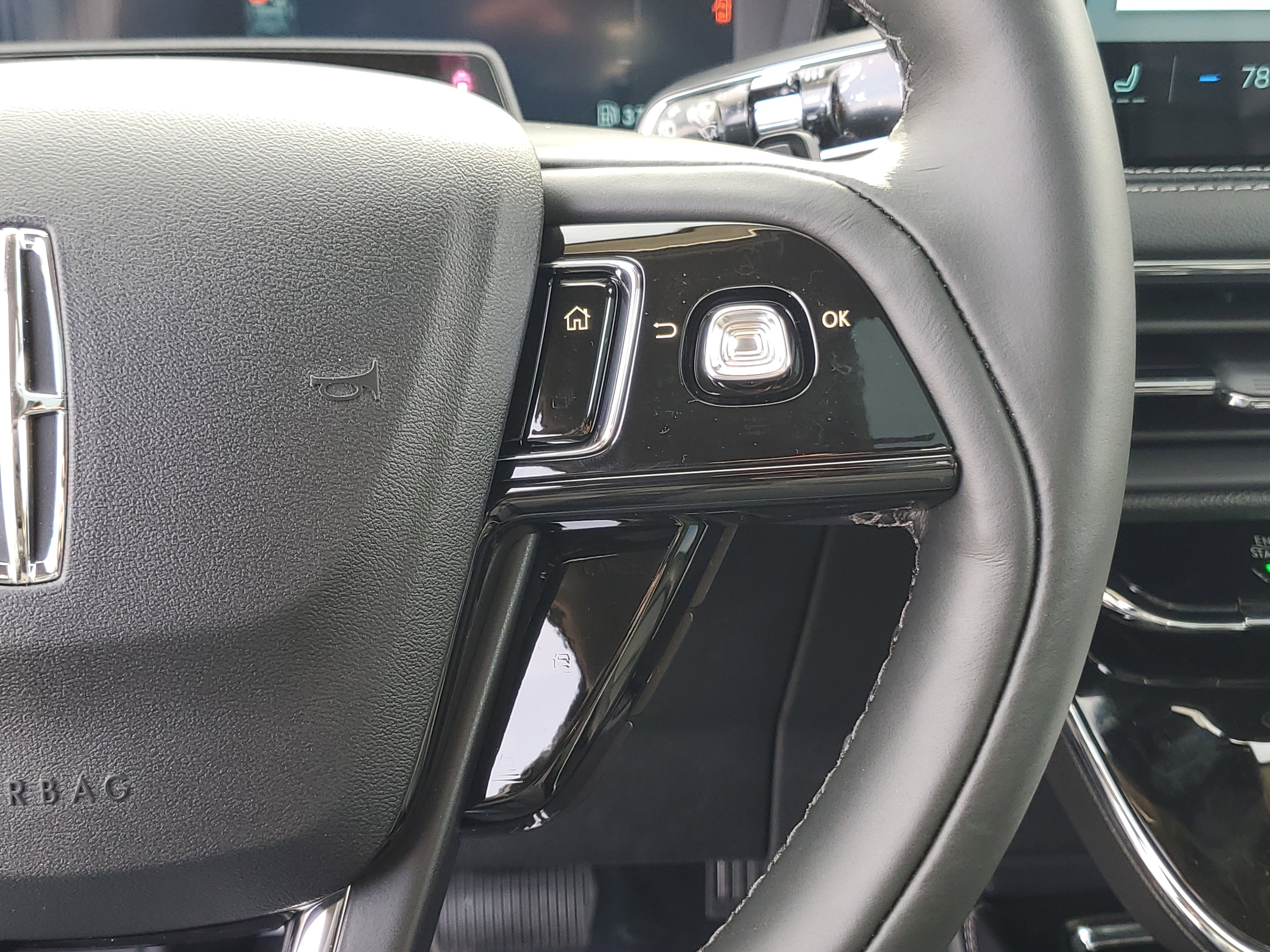 New 2026 Lincoln Corsair Grand Touring image 19