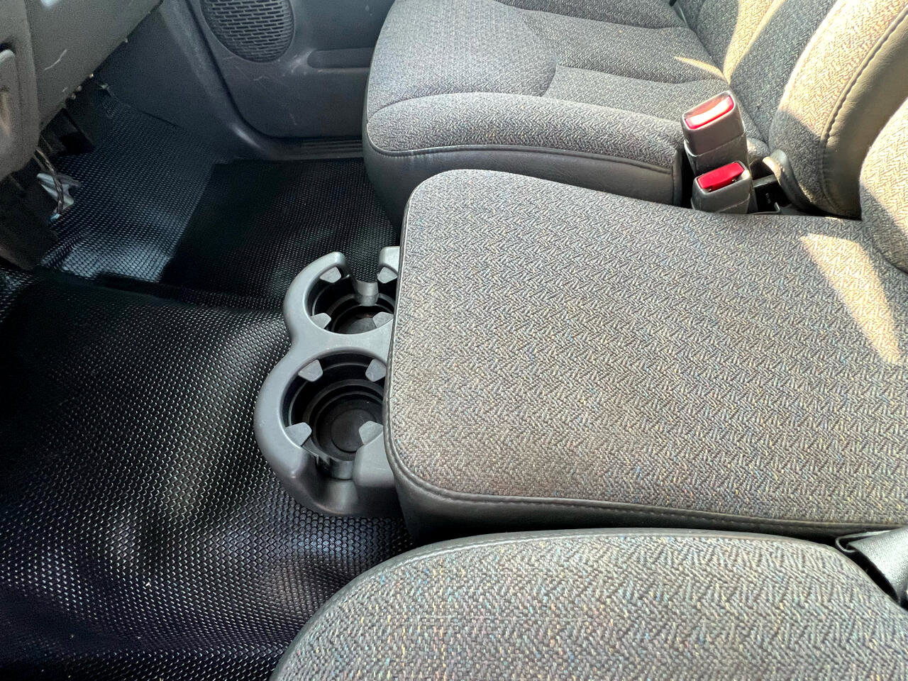 Used 2004 GMC Sierra 2500 W/T image 21