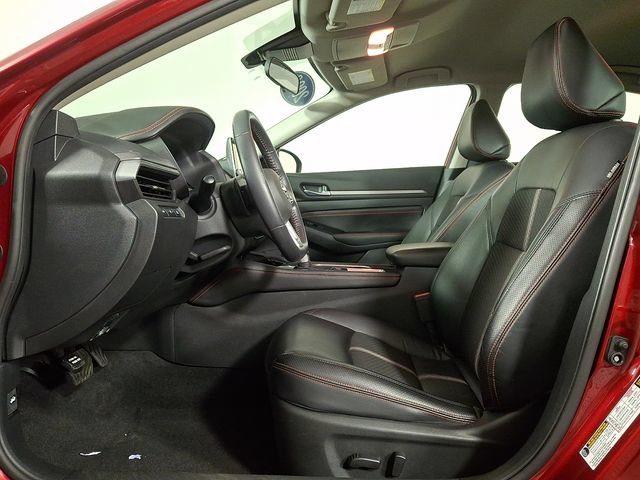 Used 2023 Nissan Altima 2.5 SR FWD image 15