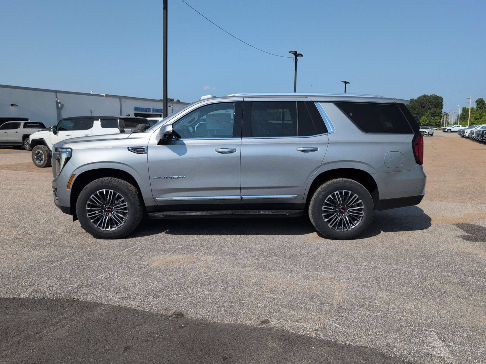 New 2026 GMC Yukon Elevation AWD/4WD image 2
