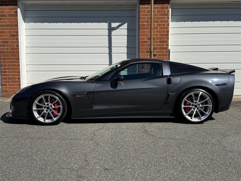 Used 2009 Chevrolet Corvette Z06 RWD image 17