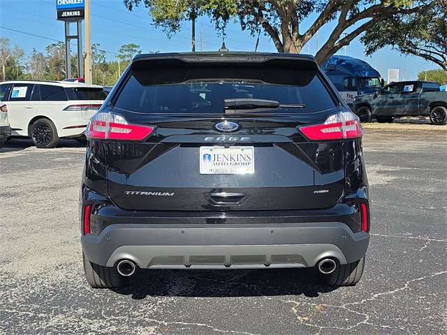 Used 2024 Ford Edge Titanium image 4
