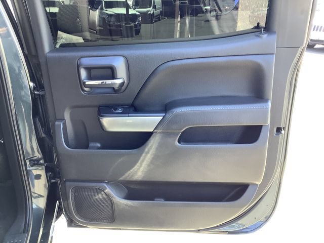 Used 2018 Chevrolet Silverado 1500 LT w/ All Star Edition RWD image 32