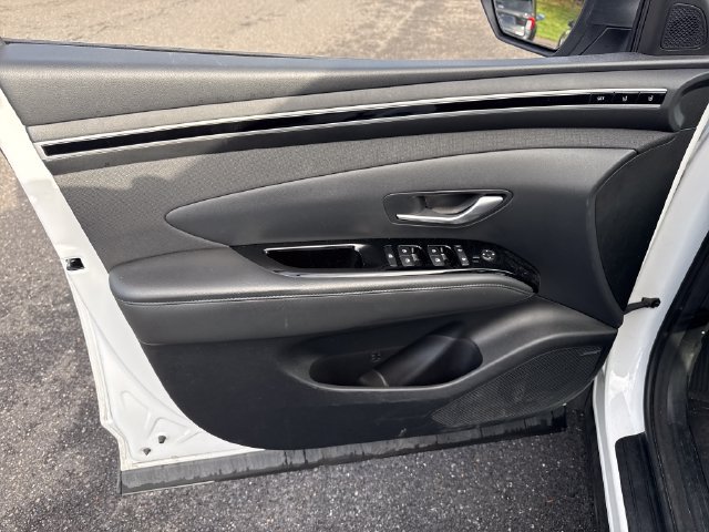 Used 2022 Hyundai Tucson Limited w/ Cargo Package AWD/4WD image 21