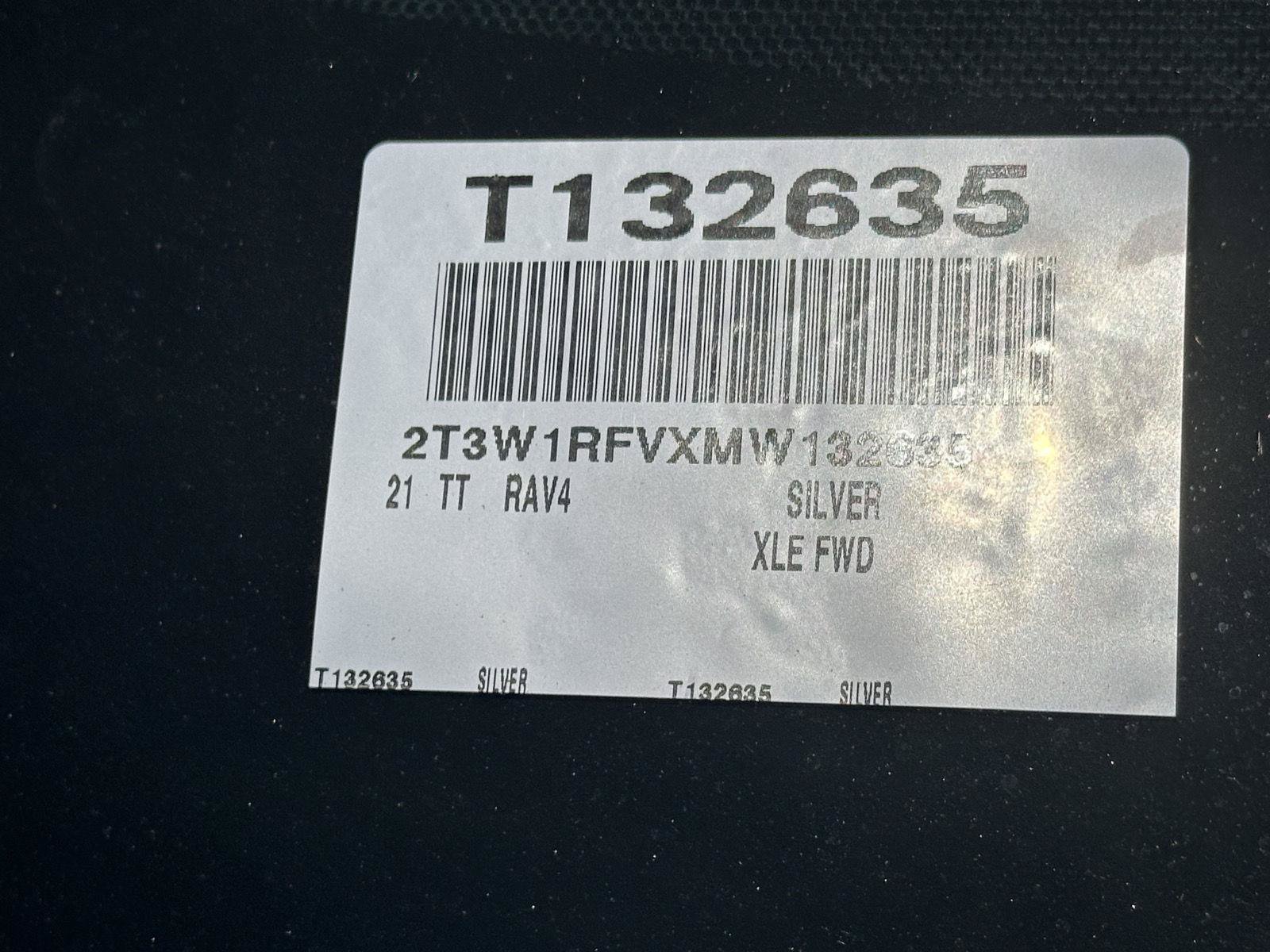 Used 2021 Toyota RAV4 XLE FWD image 57